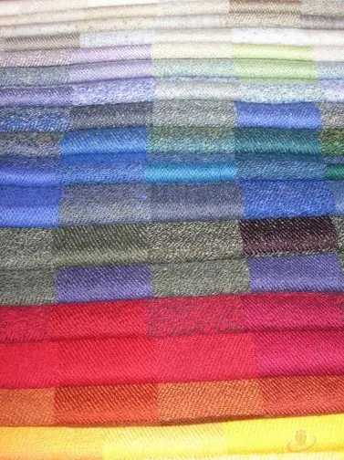 sarkanais stils
